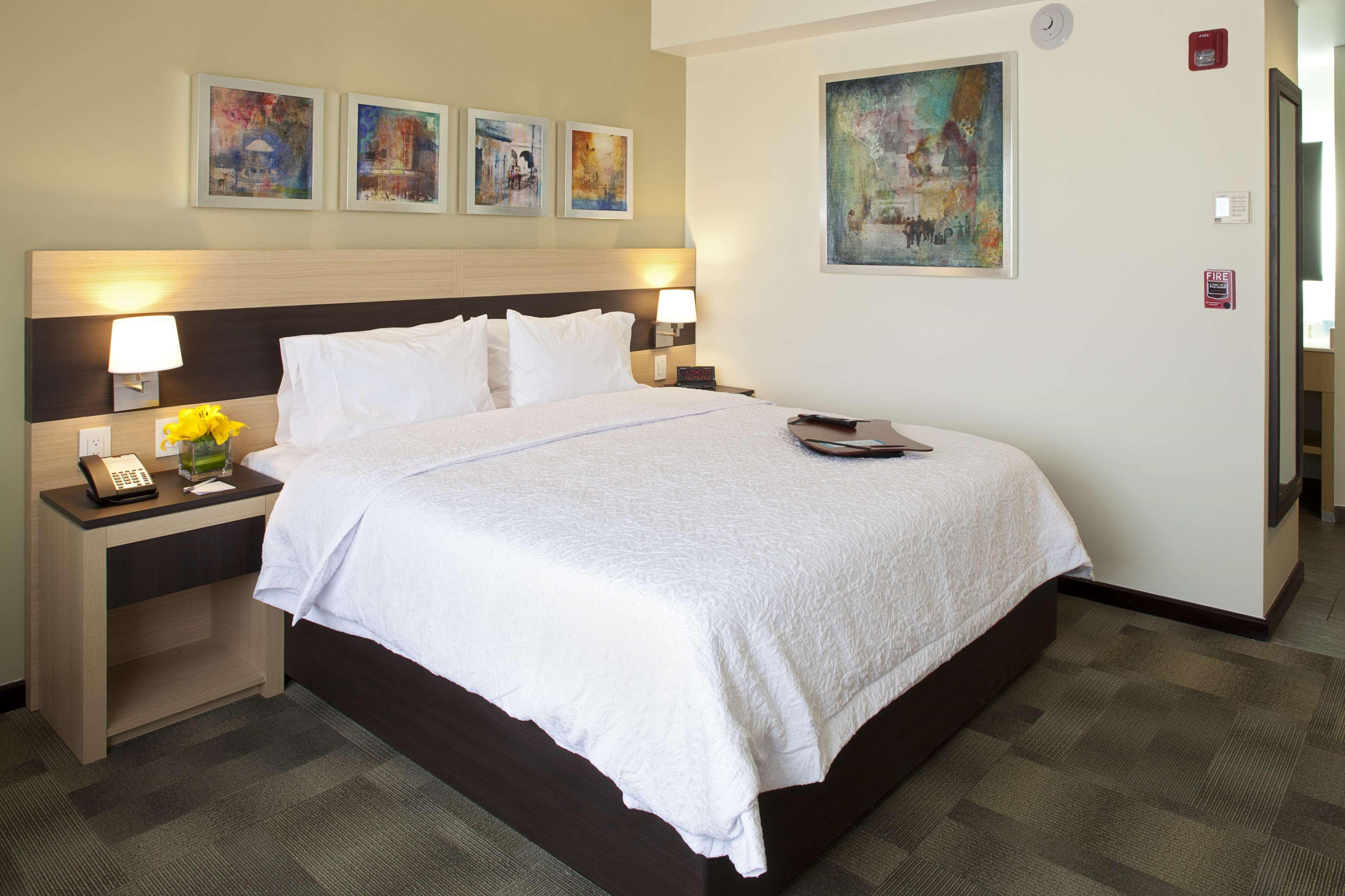 Hampton Inn By Hilton Silao-Aeropuerto, Mexico Екстер'єр фото